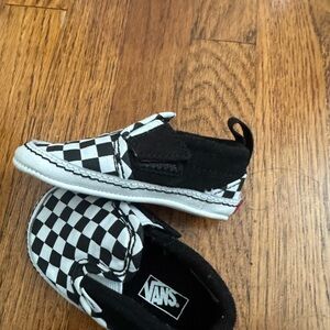 Size 3 Vans infant Black & White Checkered Slip-On Sneakers